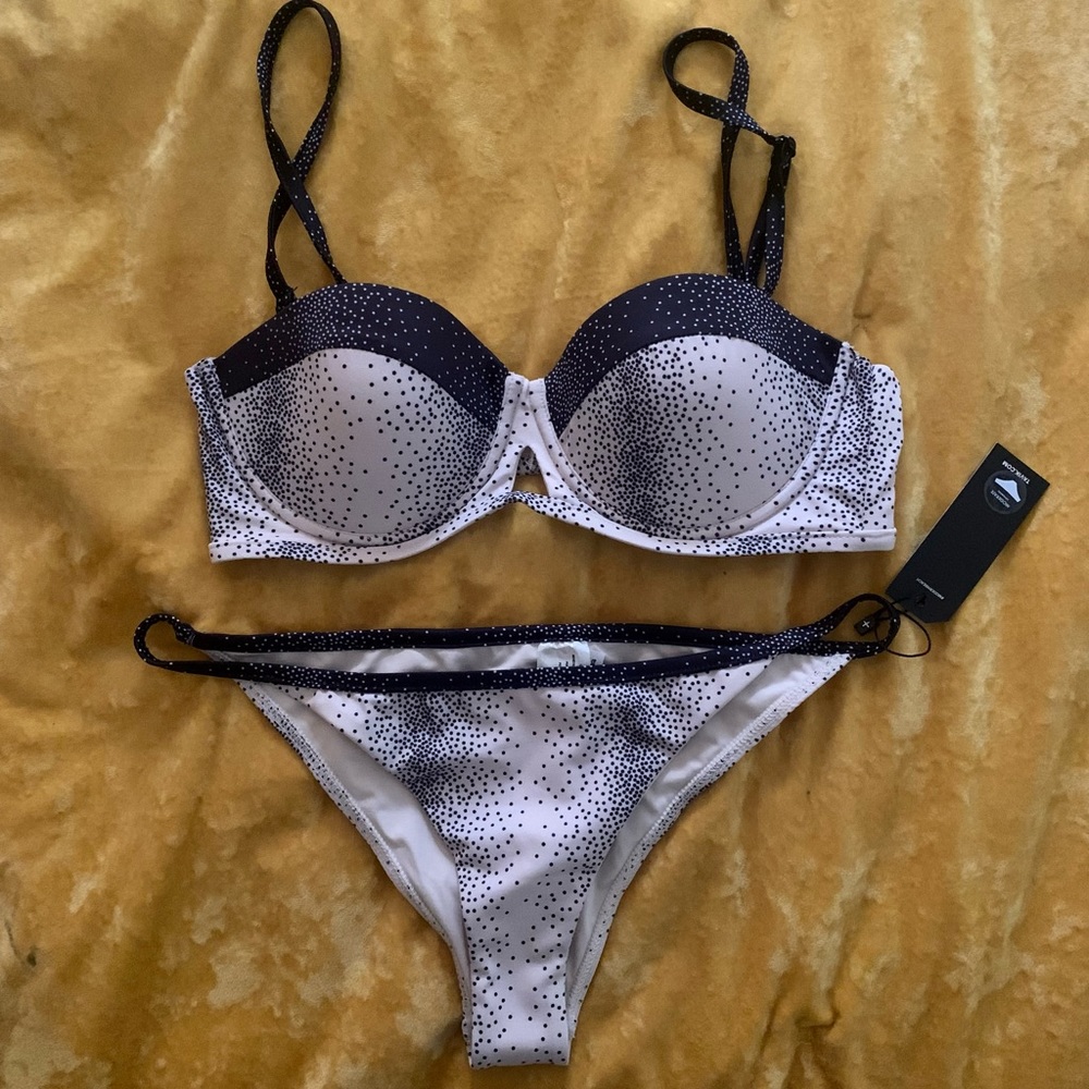 Tavik Corsica tapioca percy dot bikini 🖤🤍👙